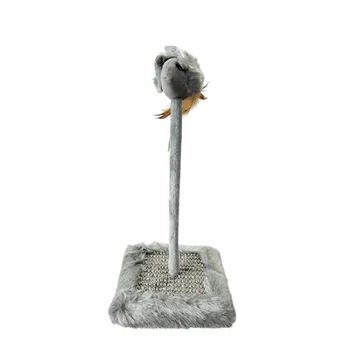 Zenélő egér macskajáték kaparófelülettel - szürke